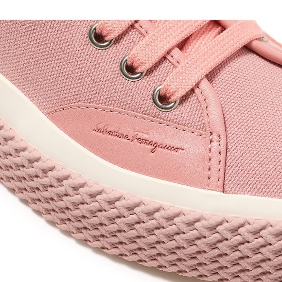 New Salvadore Ferragamo Pink SNEAKERS Lace-up Storm Shoes 7.5 NIB dust bag - Picture 7 of 16
